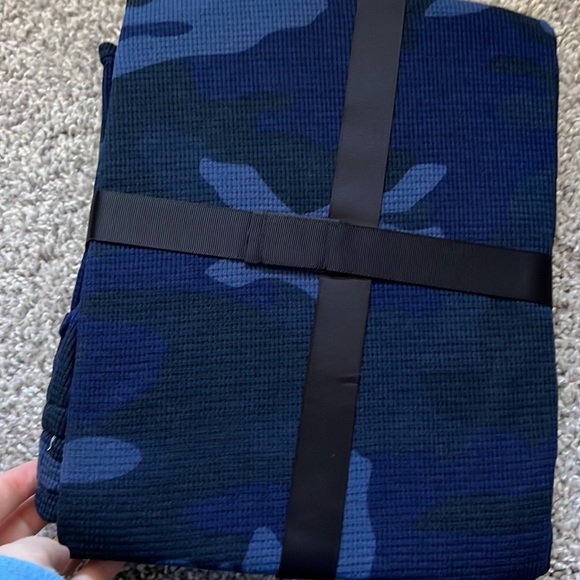 NAUTICA - NWT blue camo waffle pajama set - Picture 5 of 7